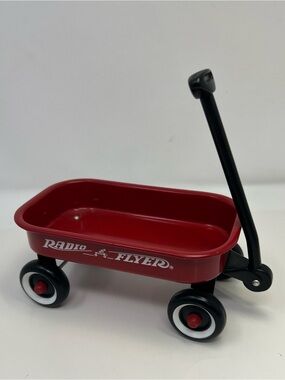 Vintage Radio Flyer Curious George Miniature Red Wagon 1998 GUND Toy Collectible
